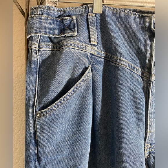 We The Free Super Sweeper Wide Leg denim jeans. Hard to find. Size Large - Picture 3 of 10